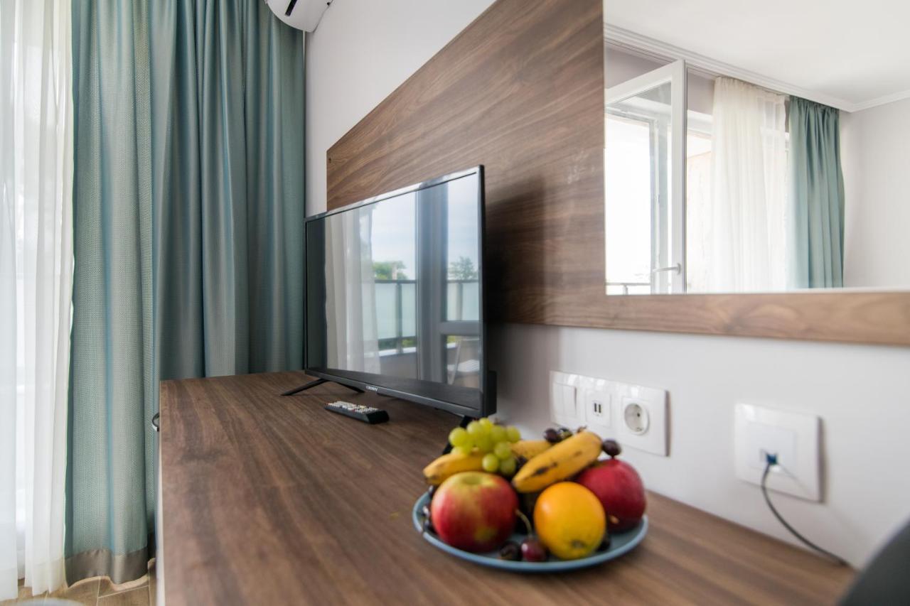 Cinema Hotel Primorsko Luaran gambar