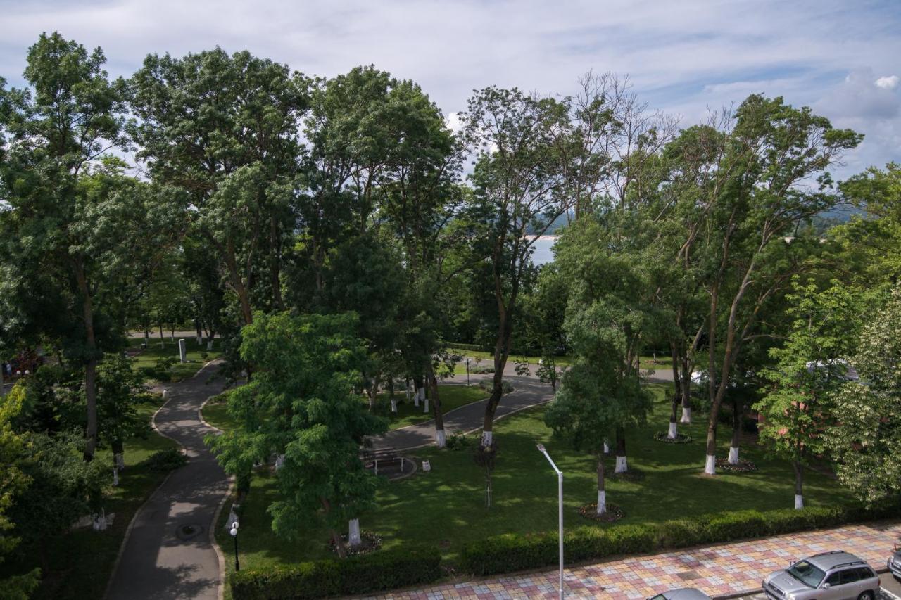 Cinema Hotel Primorsko Luaran gambar